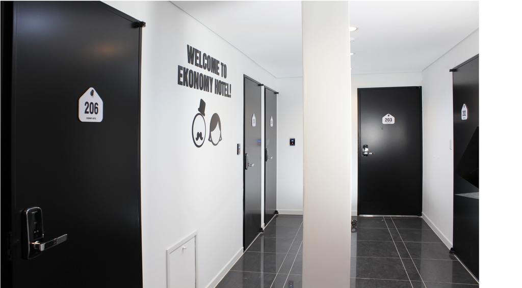 Ekonomy Hotel Dongdaemun Seul Esterno foto
