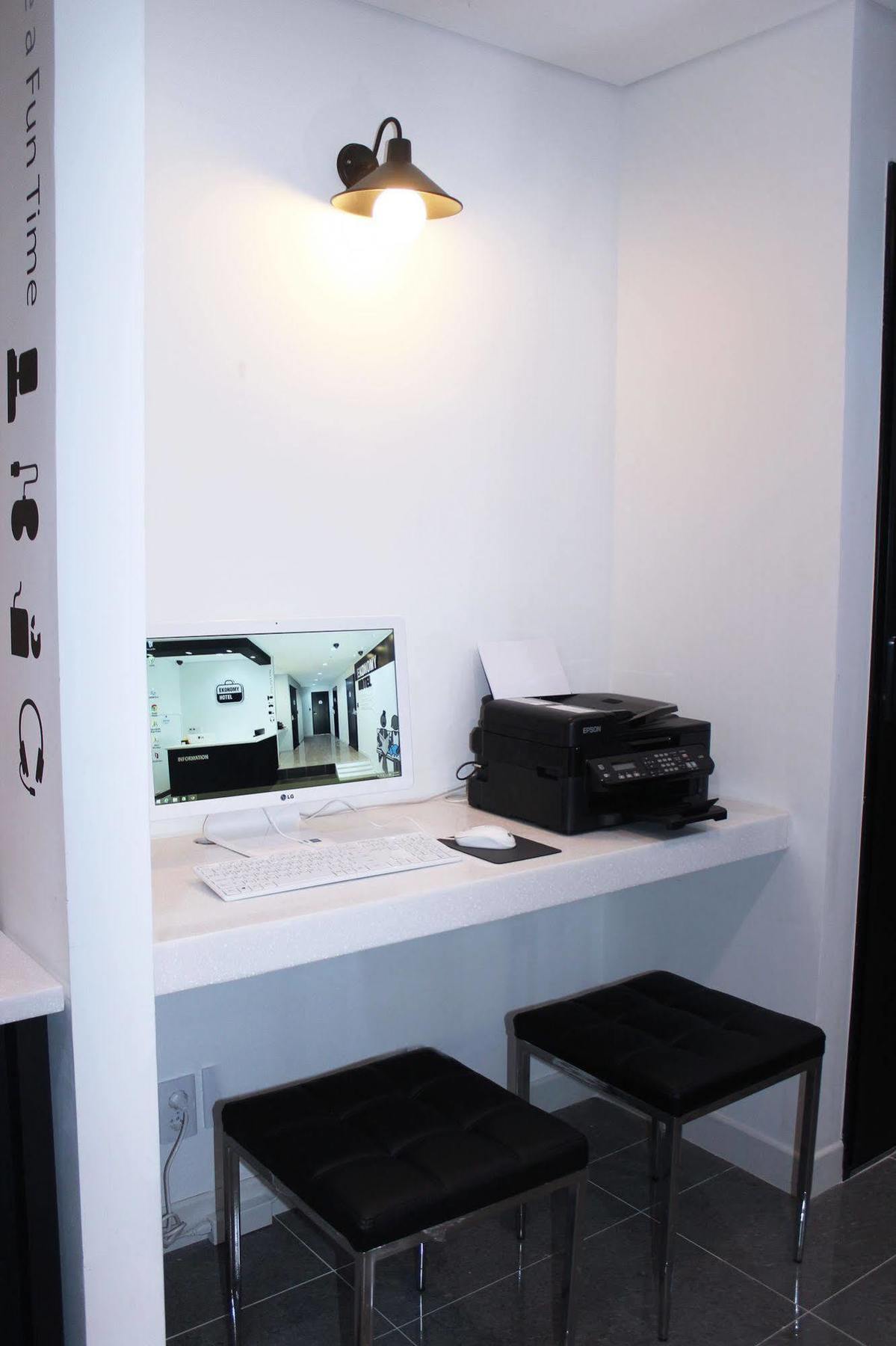 Ekonomy Hotel Dongdaemun Seul Esterno foto